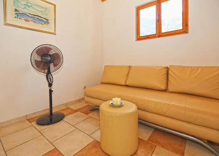 Josip Διαμέρισμα